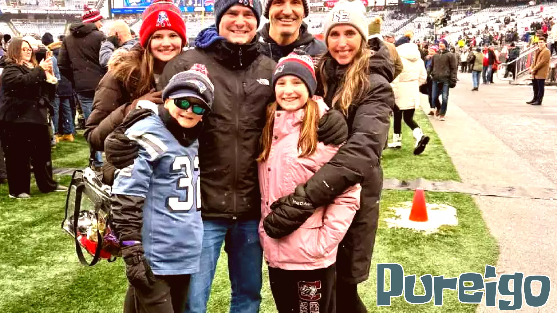 Patriots RB TreVeyon Henderson surprises Massachusetts boy with rare health challenges